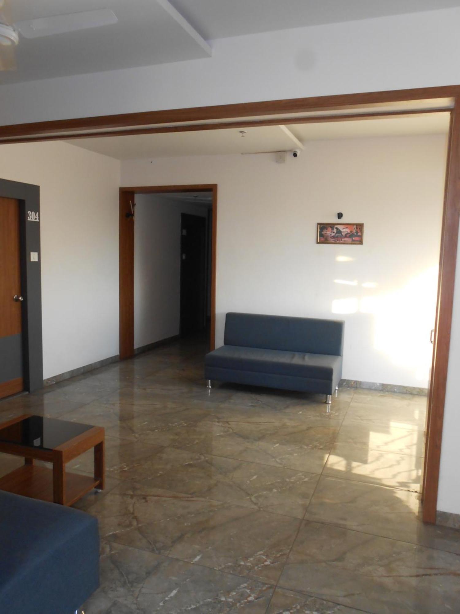 Hotel Crossview Palanpur Dış mekan fotoğraf