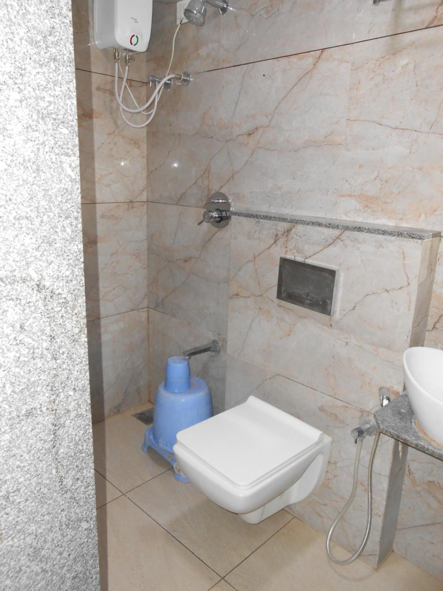 Hotel Crossview Palanpur Dış mekan fotoğraf